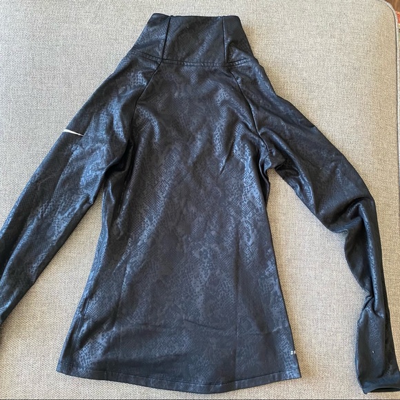 Nike Dri Fit Half Zip Fleece Lined Jacket - Picture 3 of 6